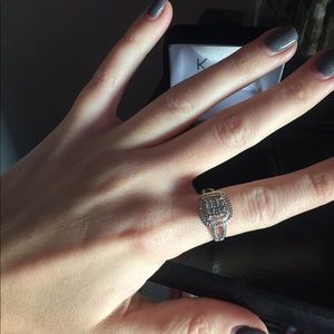 Kay Jewelers Ring (Silver)